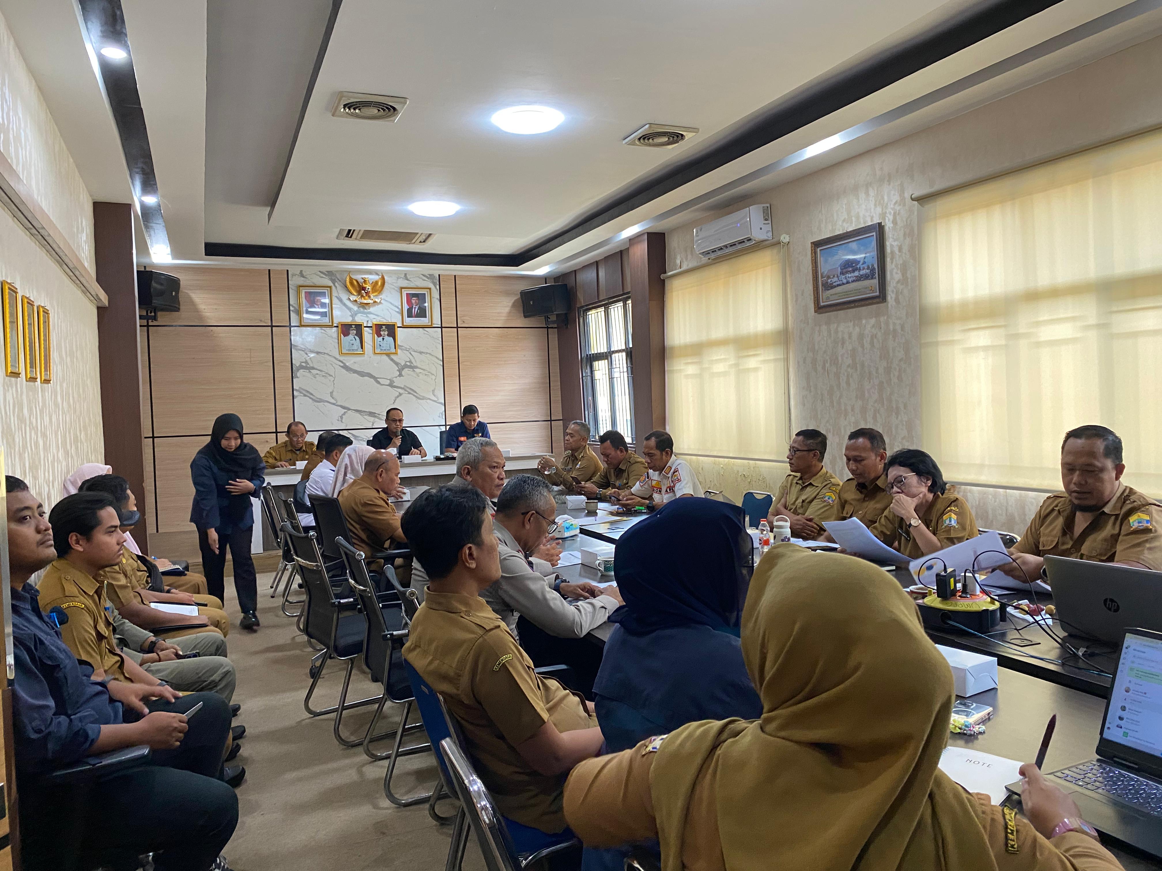 Rapat Persiapan Pelaksanaan Penataan Pedestrian Jl. Sultan Ageng Tirtayasa (Royal). (2 September 2025)