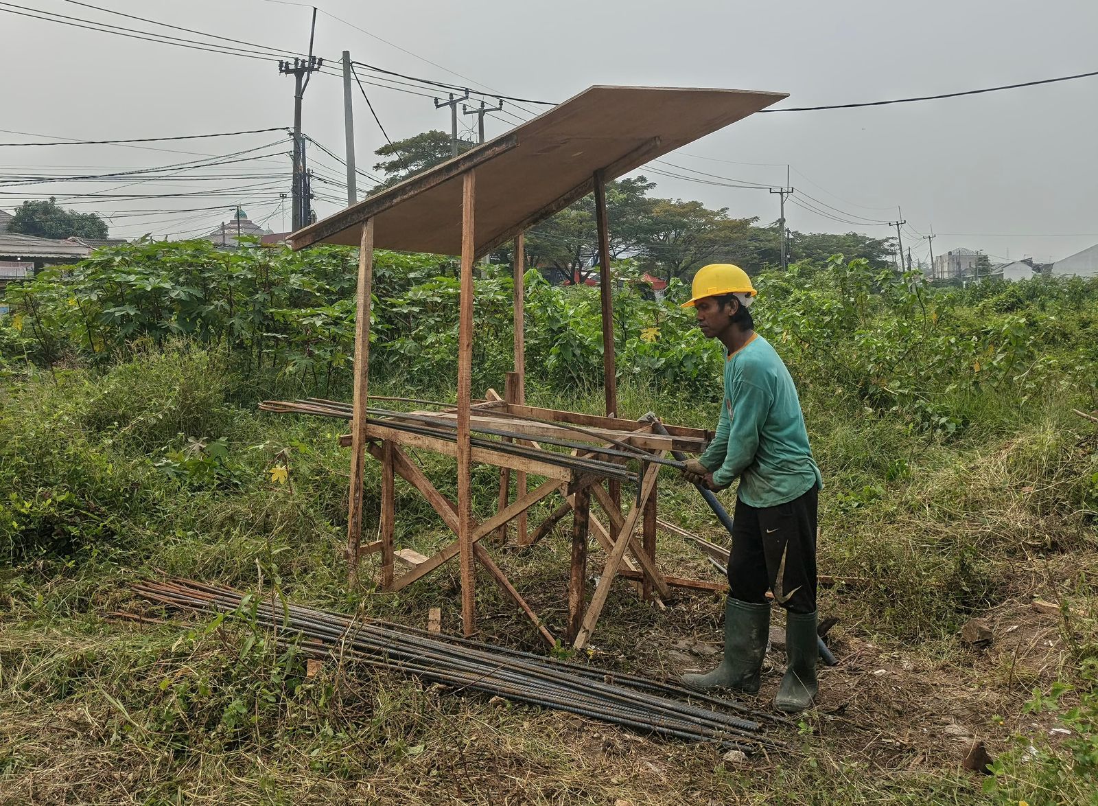 Monitoring progres pembangunan Puskesmas di kelurahan Unyur. (3 Juli 2025)