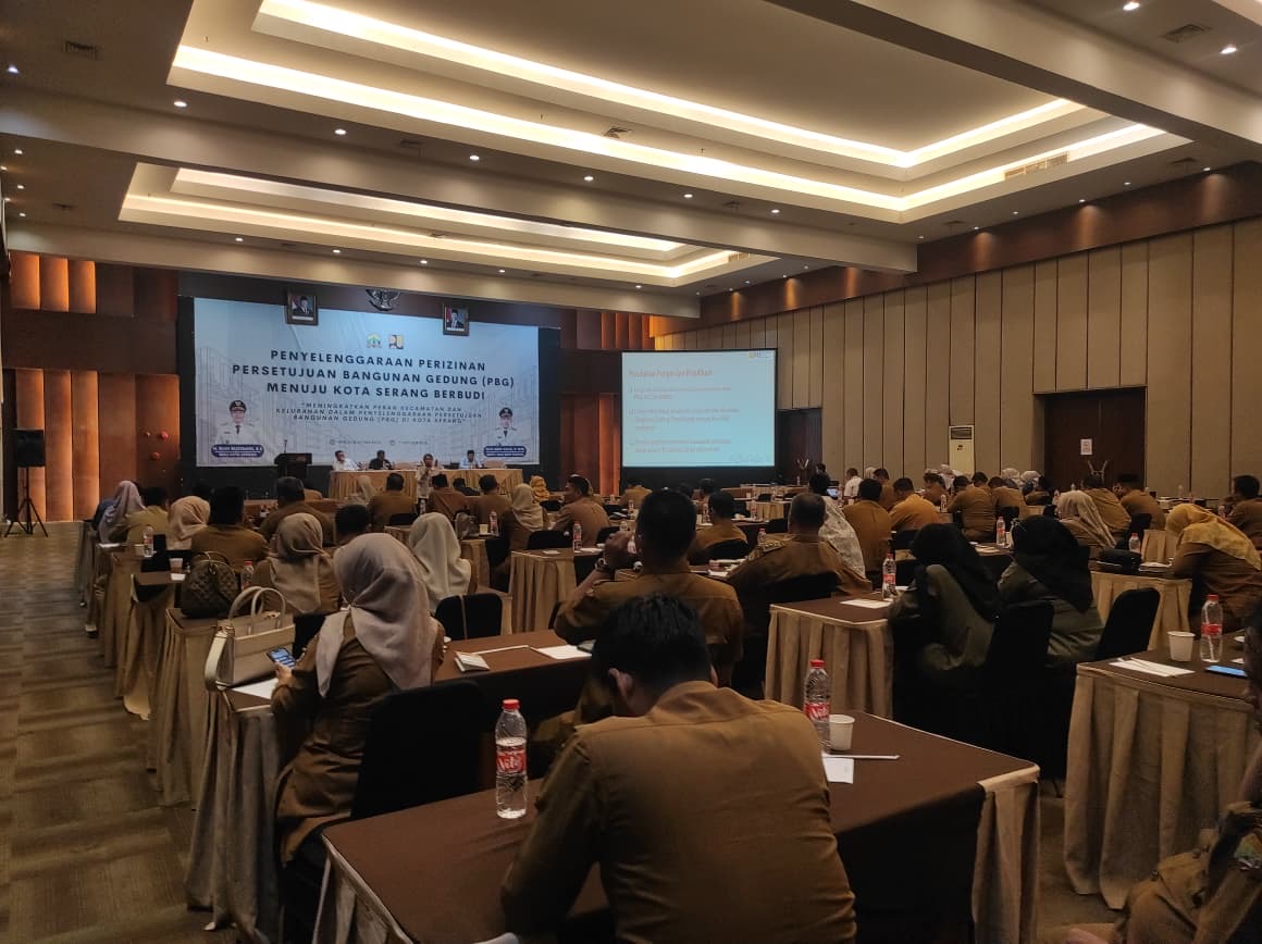 Dinas PUPR Kota Serang melaksanakan sosialisasi PBG menuju Kota Serang Berbudi. (7 Oktober 2025)