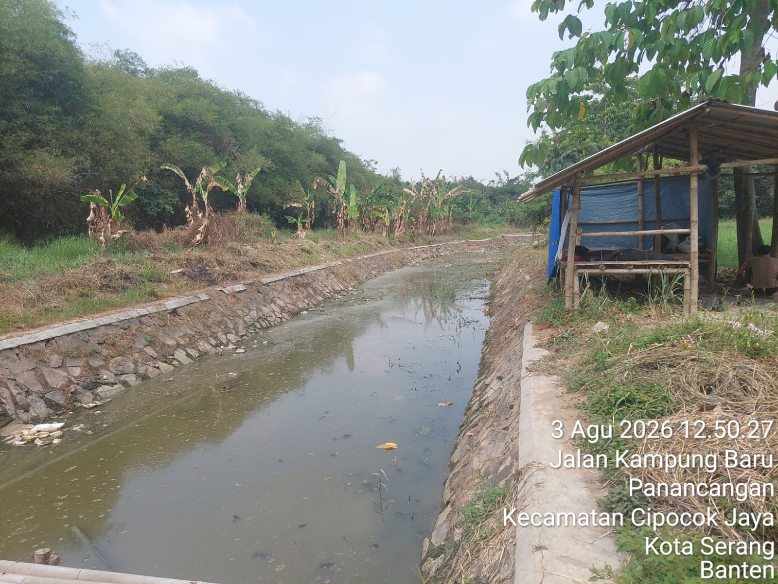 Dinas PUPR melakukan Pemeliharaan kali parung penancangan. (3 Agustus 2026)