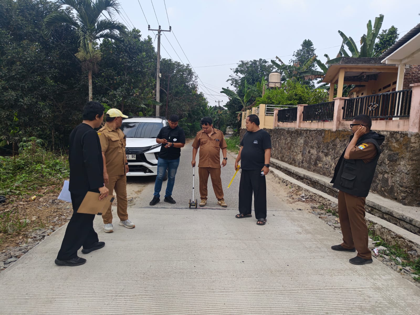 Provisional Hand Over (PHO) betonisasi jalan di Kecamatan Taktakan. (11 Agustus 2026)